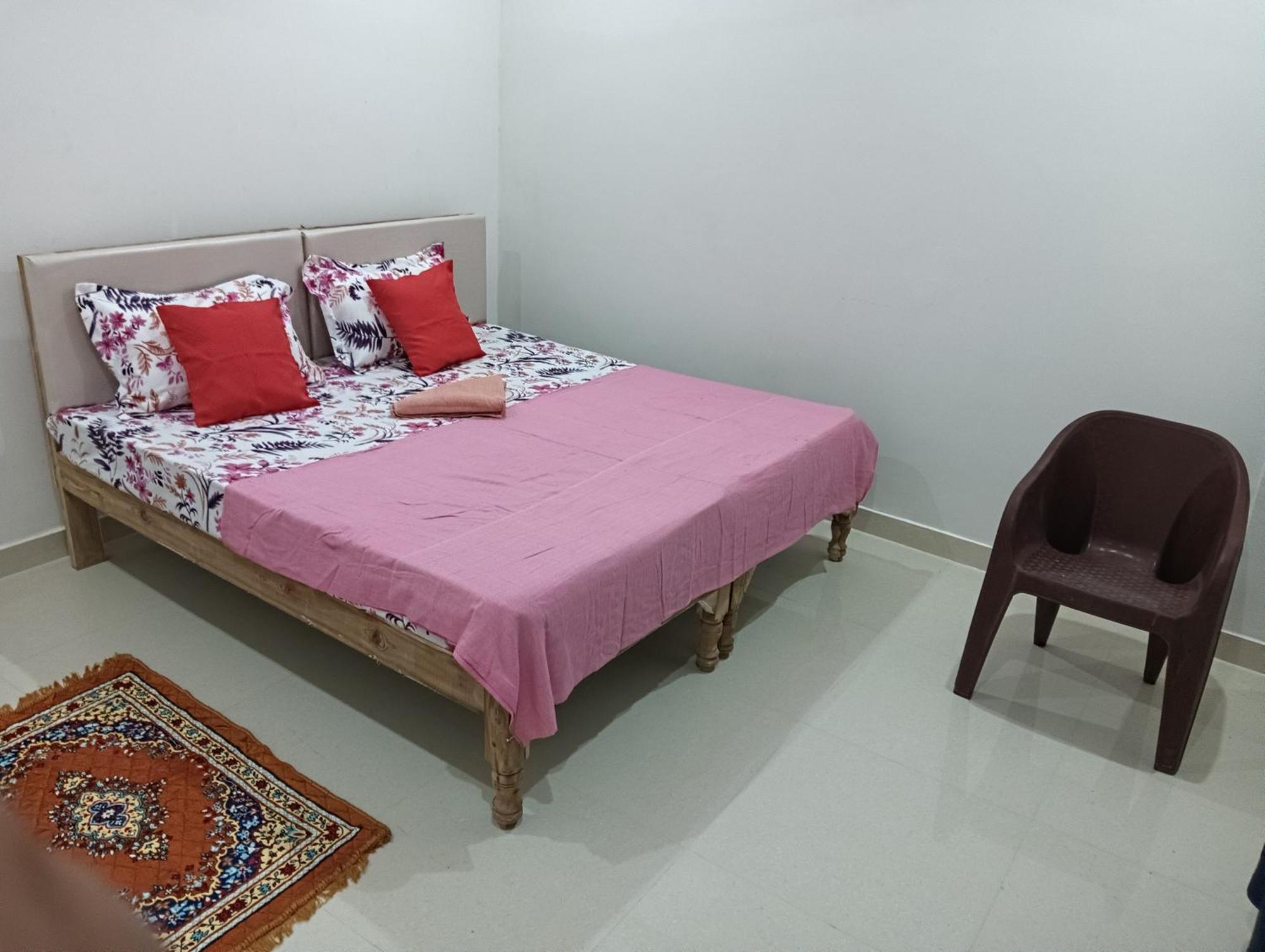 Kedar Guest House Ayodhya Extérieur photo